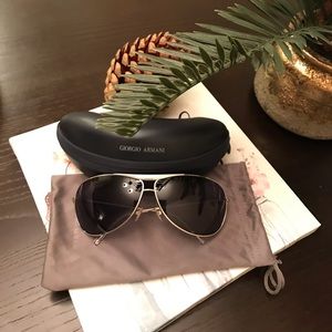 Sold-GIORGIO ARMANI GA134/S